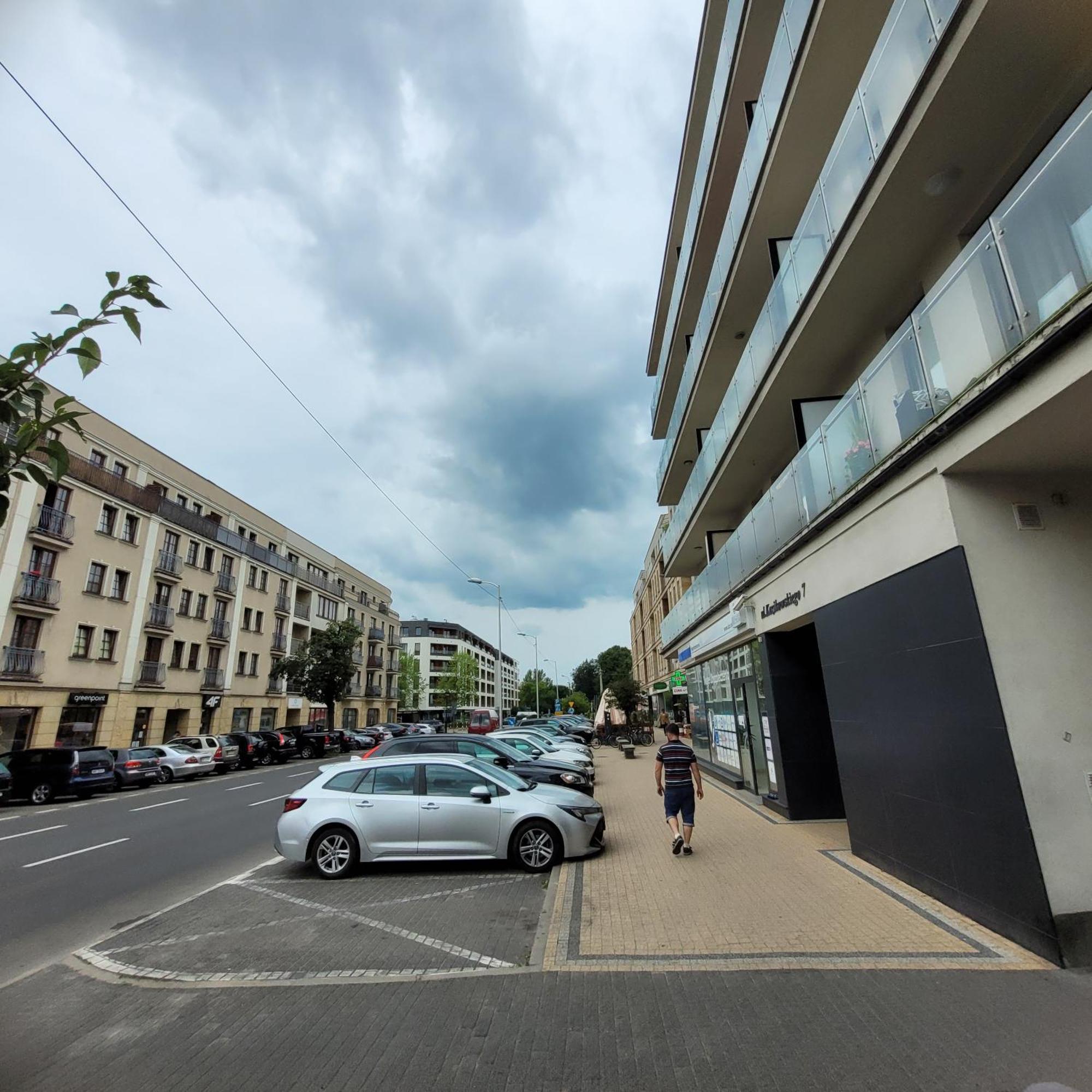 Oskar apartament Mińsk Mazowiecki Exteriör bild