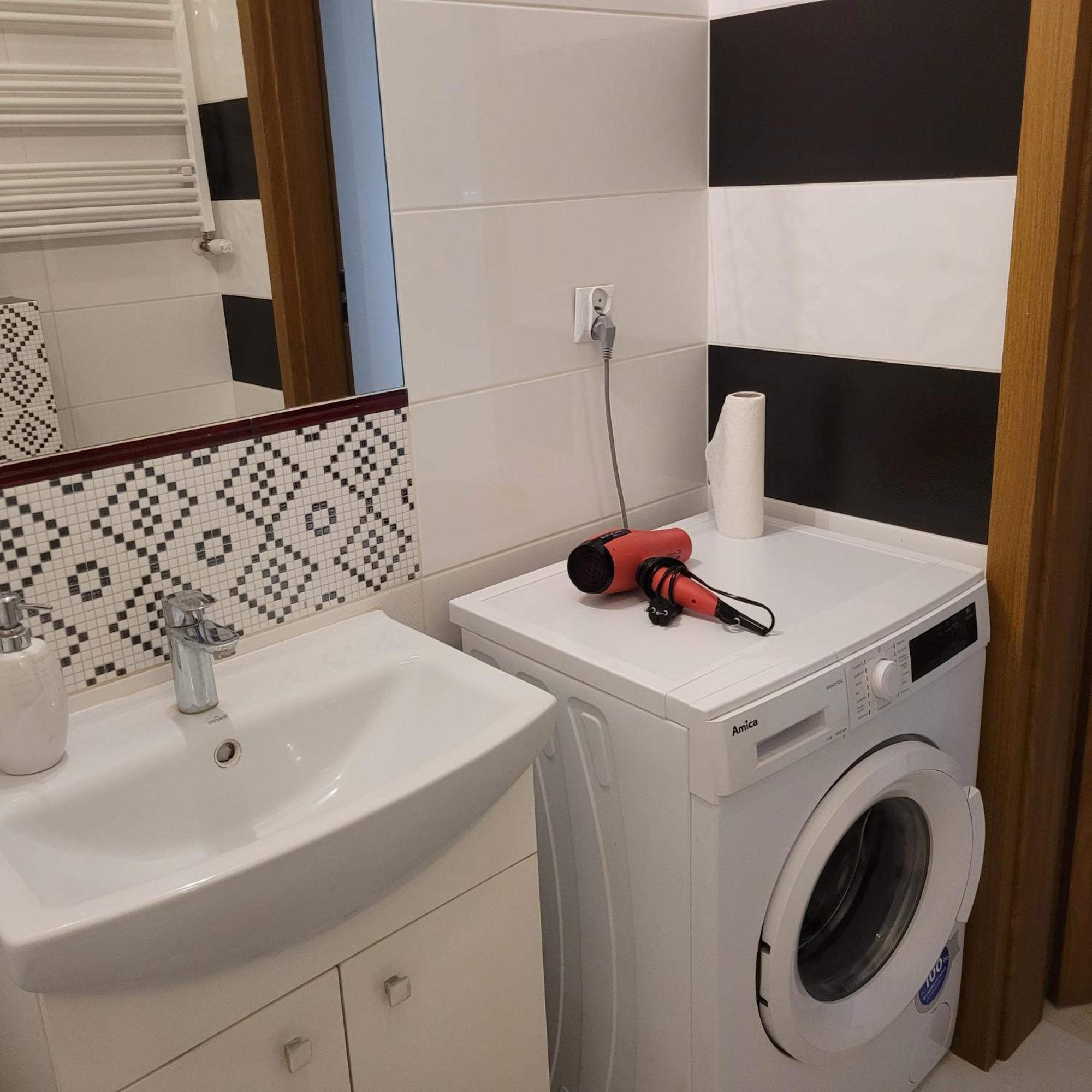 Oskar apartament Mińsk Mazowiecki Exteriör bild